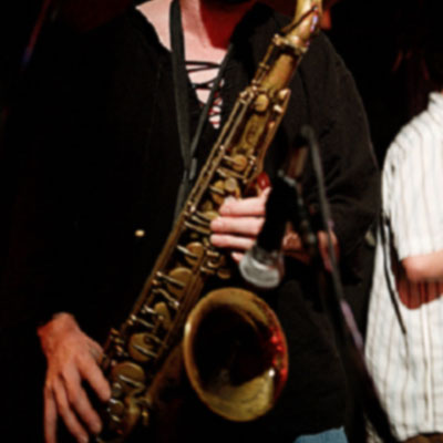 ¿Quieres aprender saxofon en ICZ Santo Domingo?